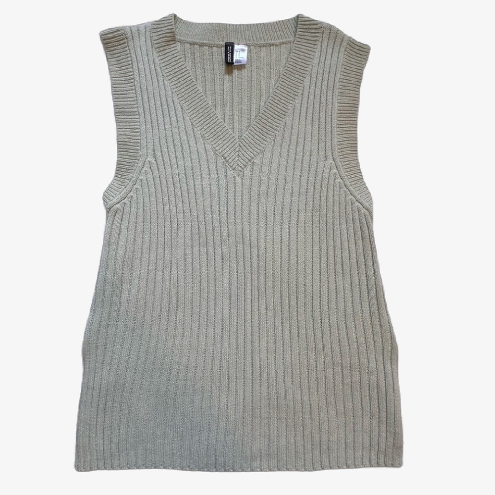 H&M Divided oversized sweater vest